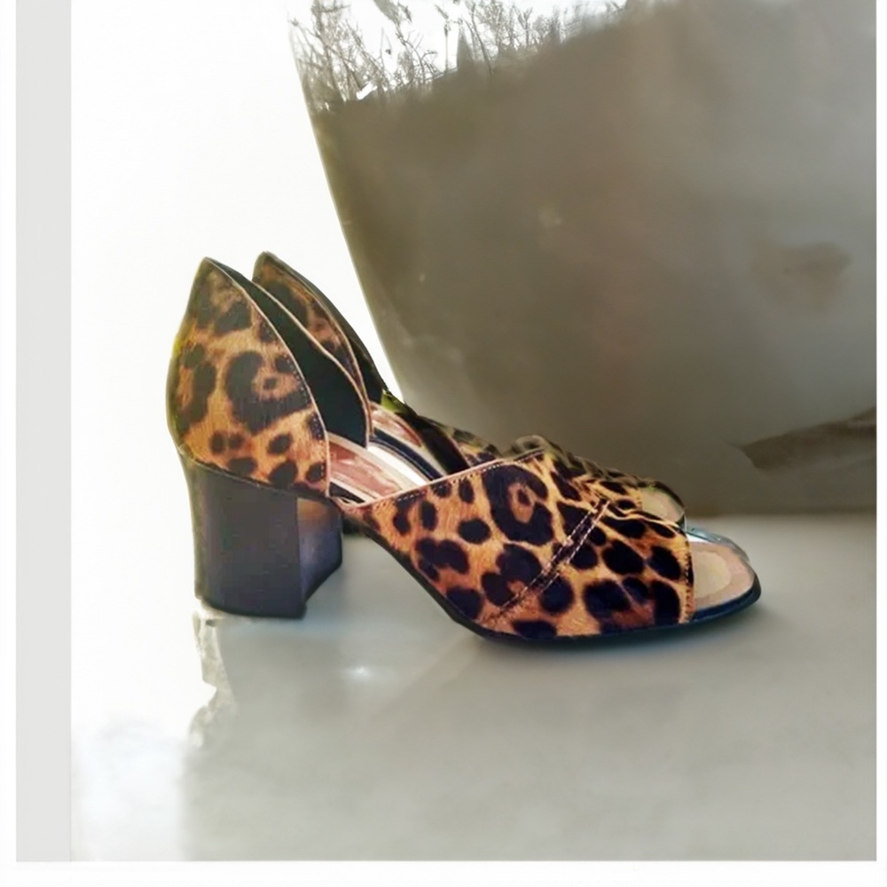 ⚜️ EUC - LEOPARD Chunky Heel Pumps ⚜️